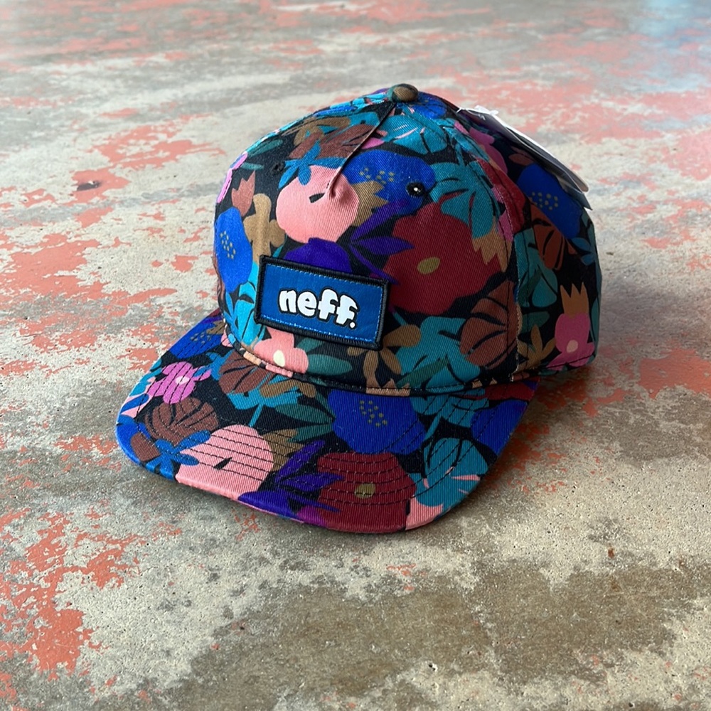 Floral SnapBack Hat Neff Floral Design Snapback Hat NWT